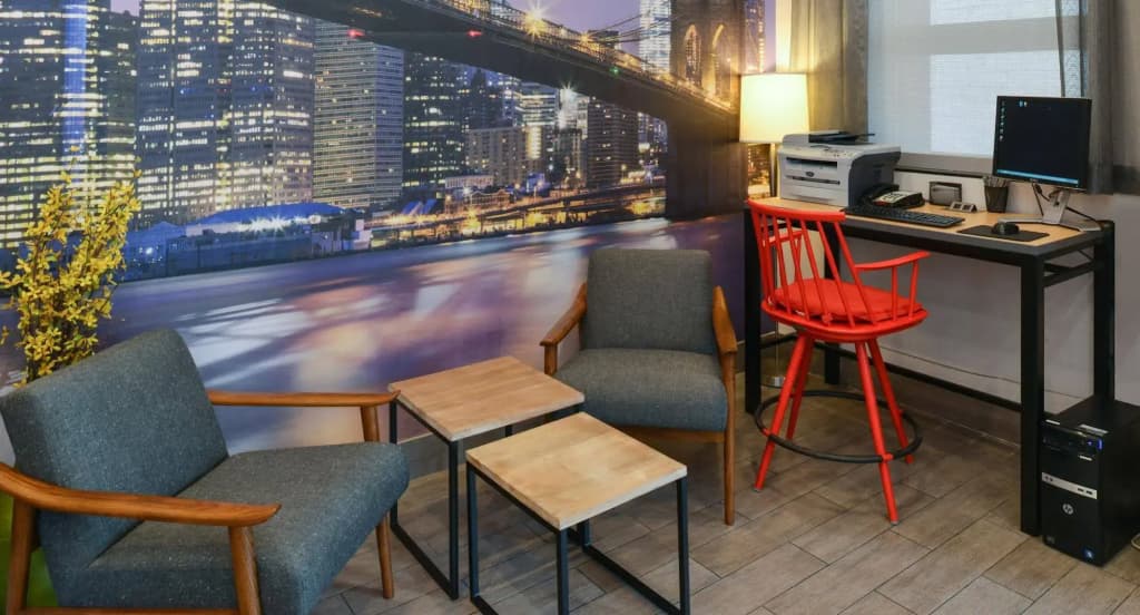 Red Lion Inn and Suites Brooklyn - photo 23