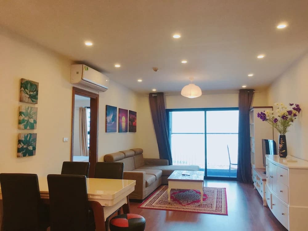 Ur Hanoi Service Apartment - photo 4