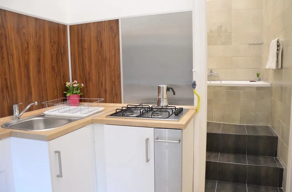 Kiraly 88 Apartment - photo 14
