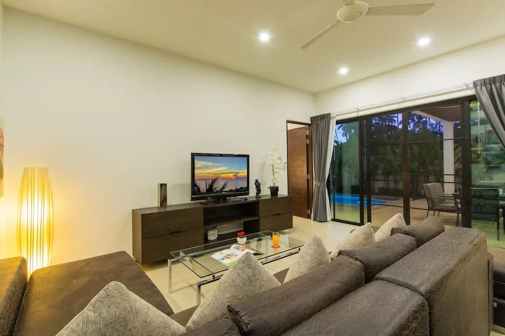 West Facing 3BR Pool Villa by Intira - photo 6