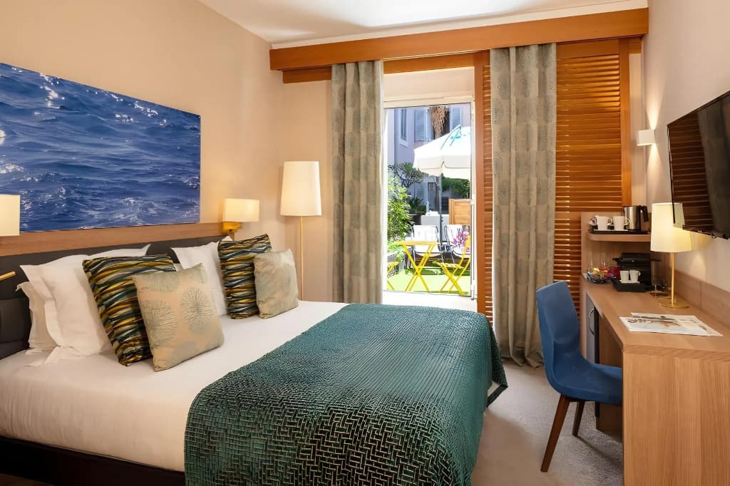 Hotel Beau Rivage - photo 42