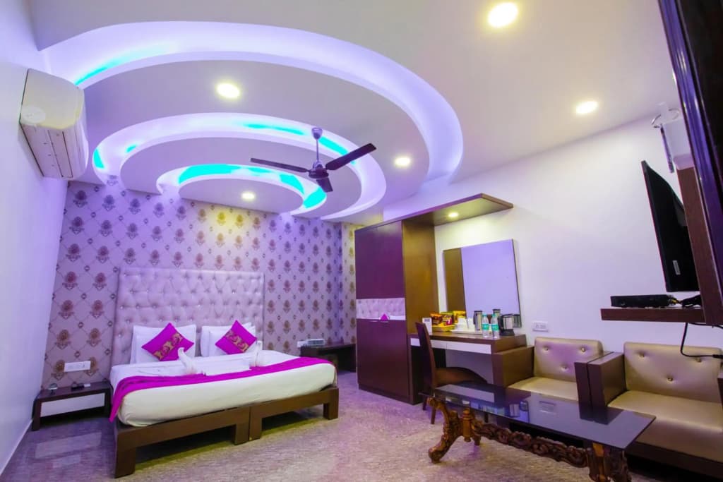 Hotel Surya International - photo 4