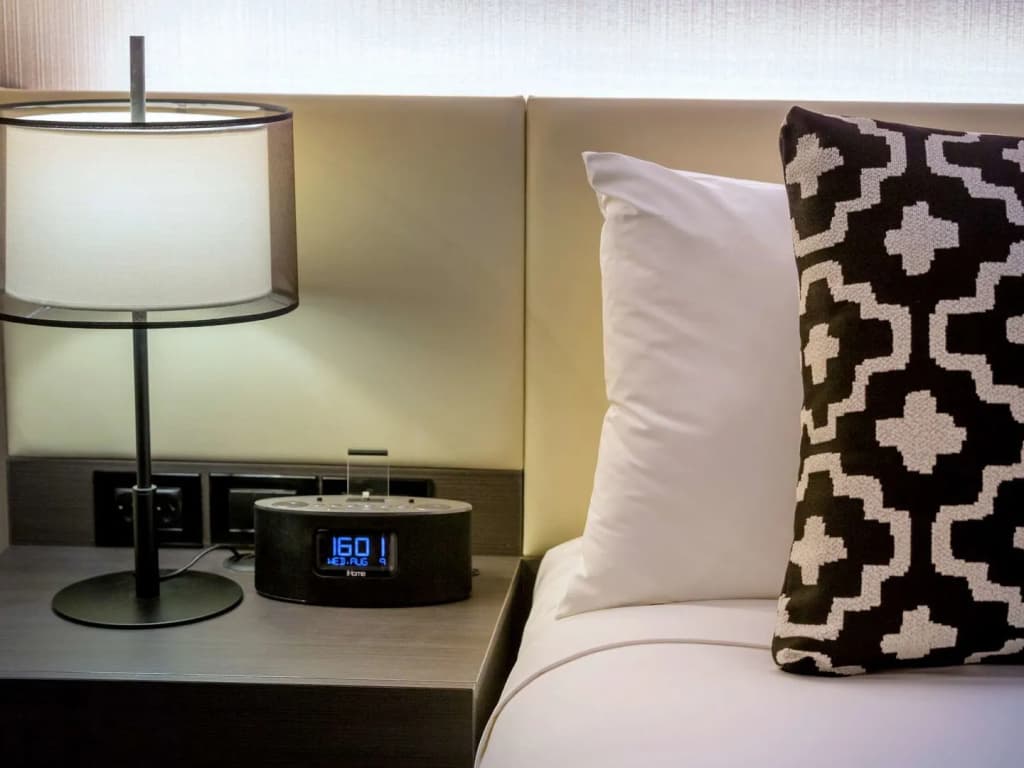 Pullman Melbourne City Centre - photo 2