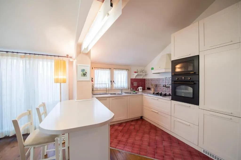 Savoia e jolanda Apartments - photo 12