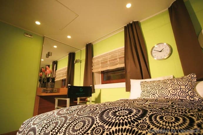Greenyacht Hotel - main photo