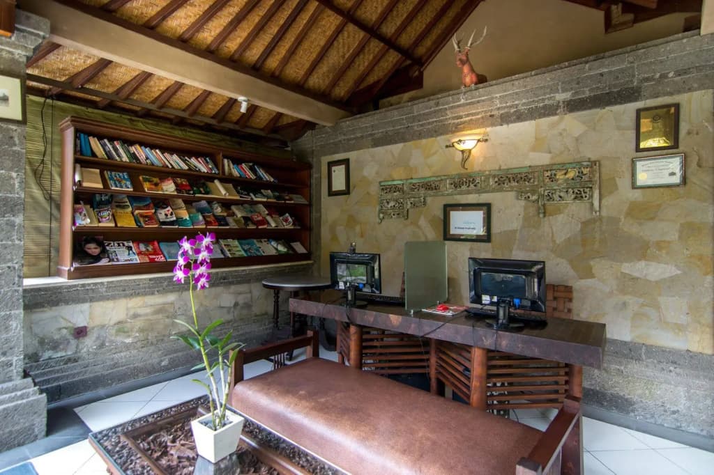 De Munut Balinese Resort & Spa - photo 20
