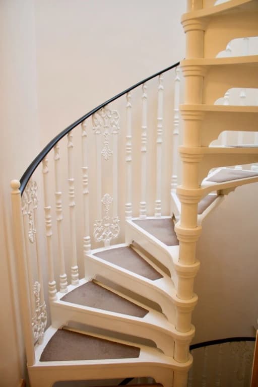 Mews House - photo 12