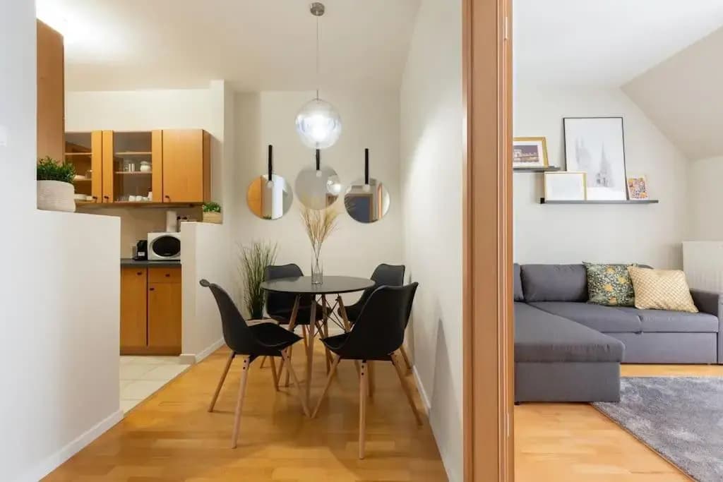 S22 Apartment - photo 13