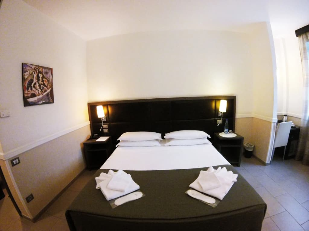 Hotel Artis - photo 12