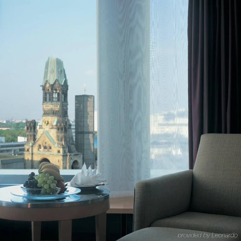 Swissôtel Berlin - photo 6