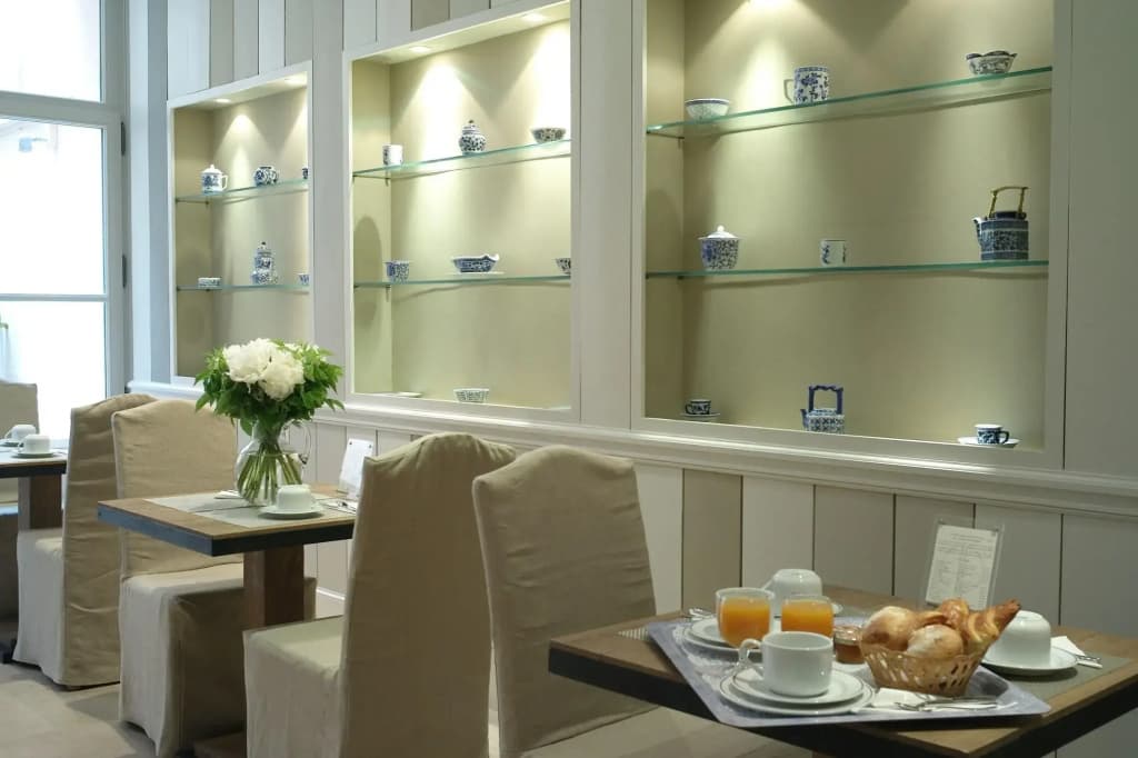 Hotel du Danube Saint Germain - photo 13