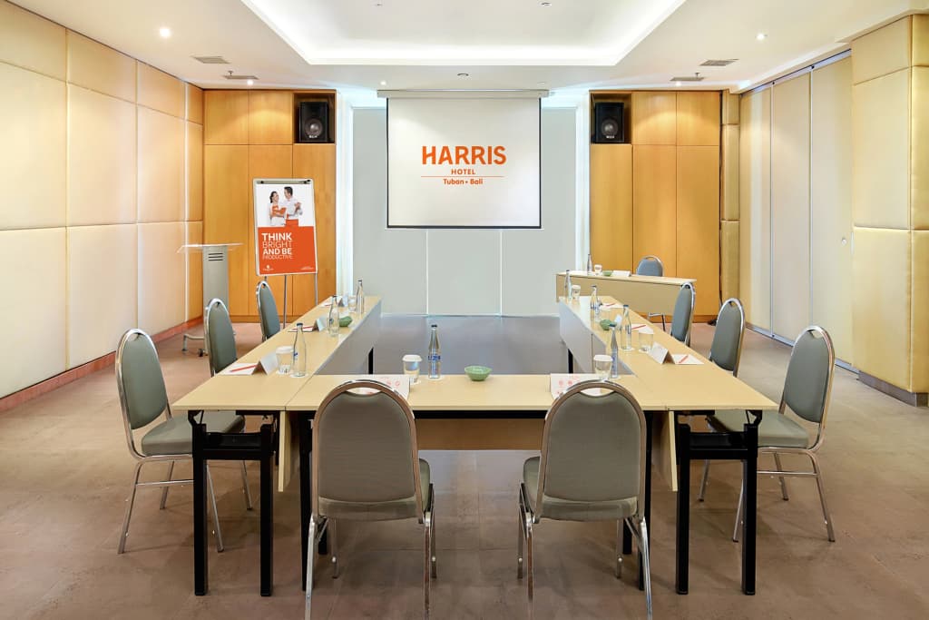 HARRIS Hotel Kuta Tuban Bali - photo 18