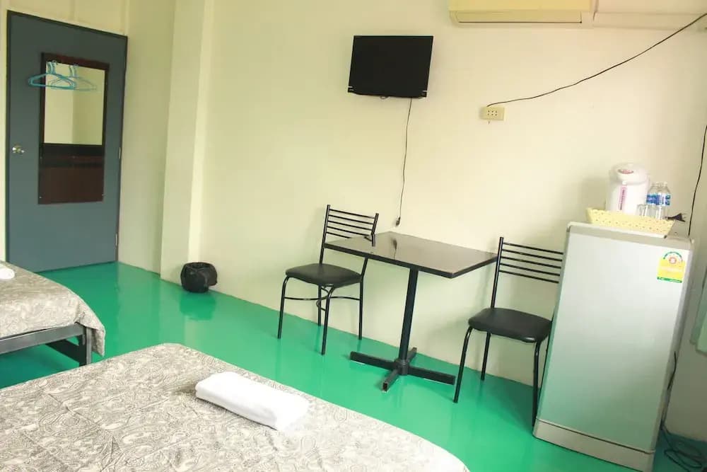 LZ Hostel - photo 7