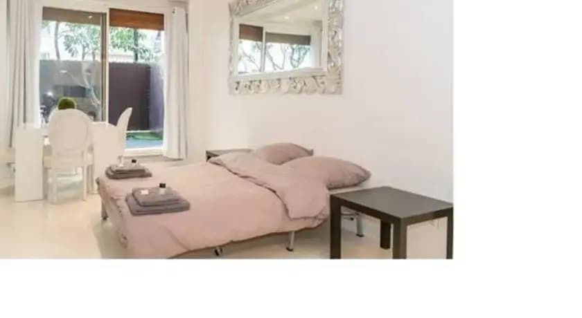 Sunny Flat and Garden in Paris 16 - photo 2