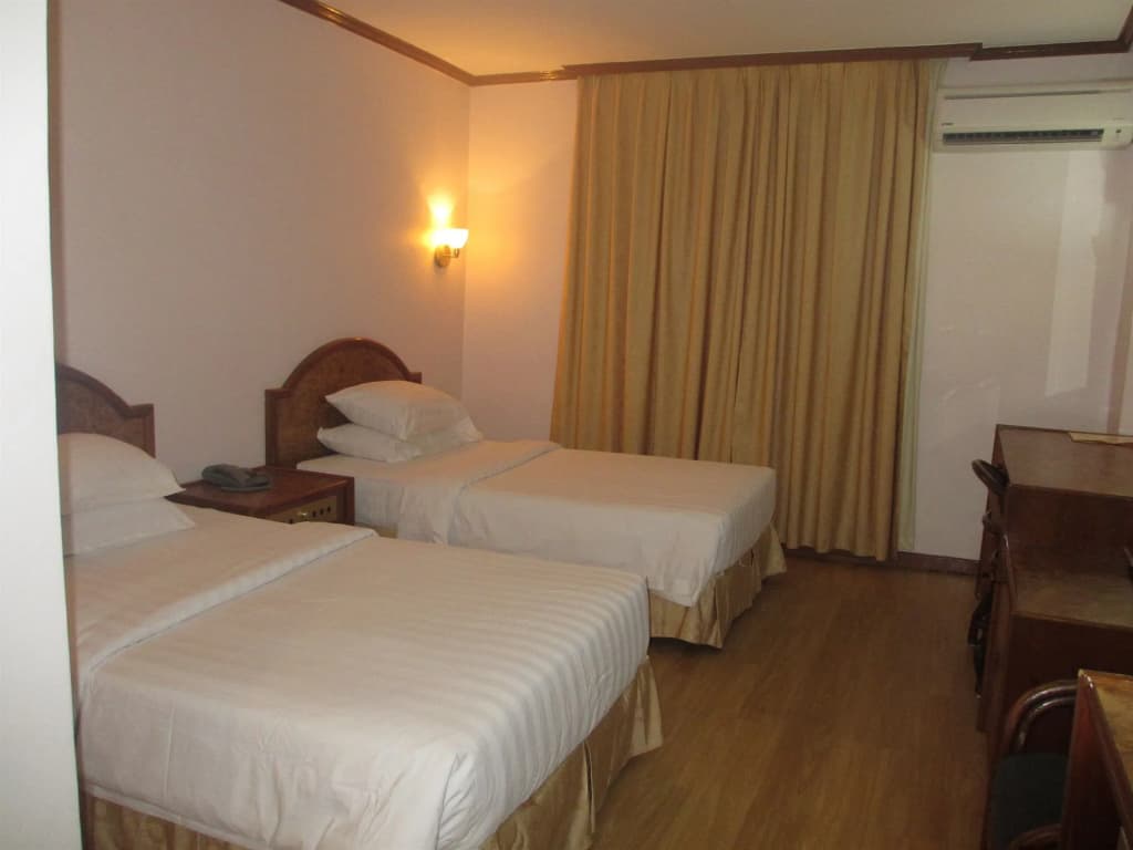 Sanbay Hotel - photo 3