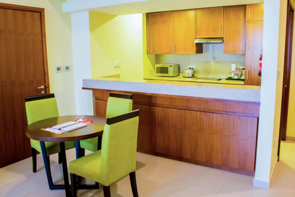 Wyndham Downtown Dubai Hotel - photo 16