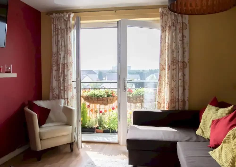 2 Bedroom Flat With Views of Castle - photo 4