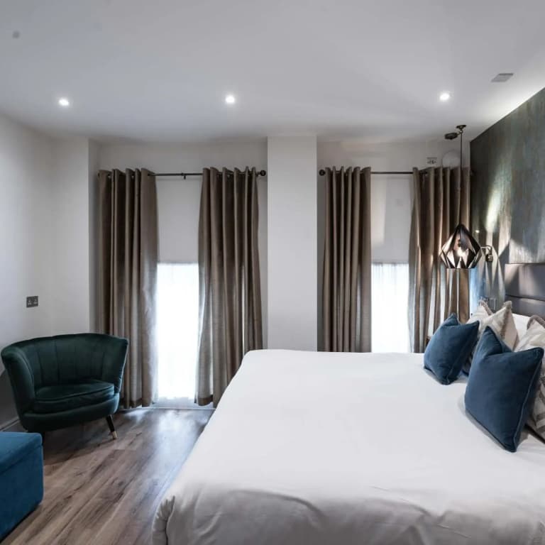 The Jade Hotel - photo 33