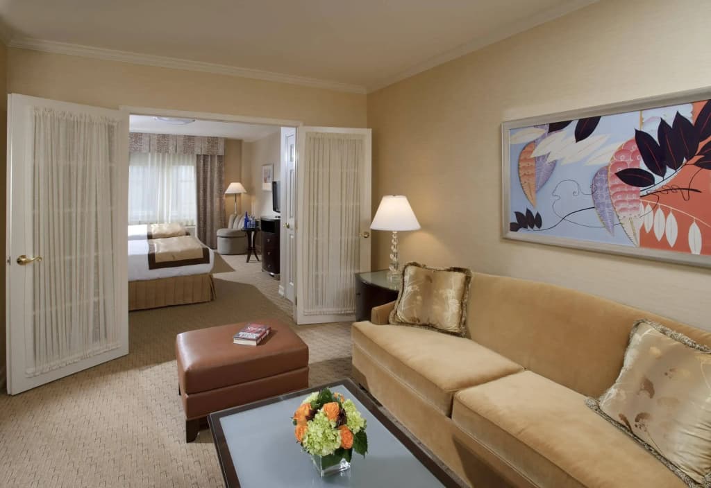 Excelsior Hotel - photo 3