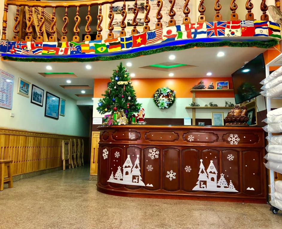 Central Halong Hotel - photo 1