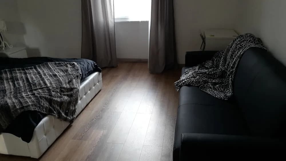 Porta Romana Apartment - photo 12