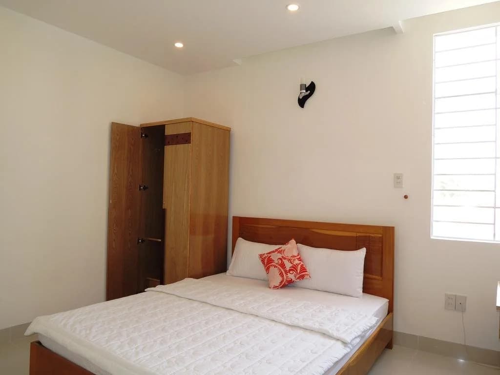 Lee Hotel - photo 2