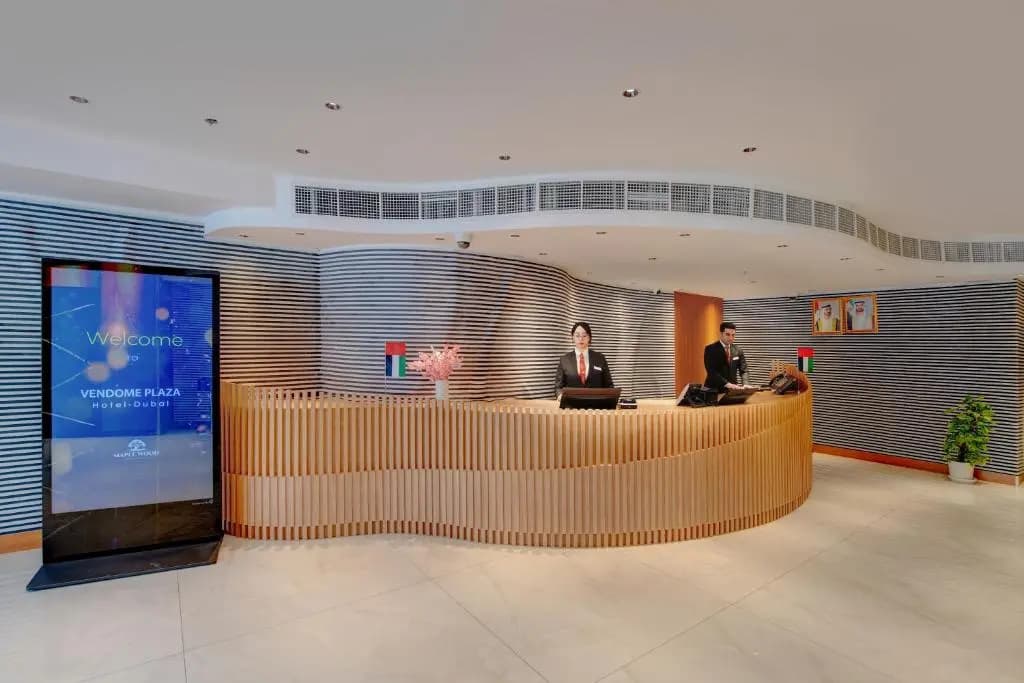 Vendome Plaza Hotel - photo 34