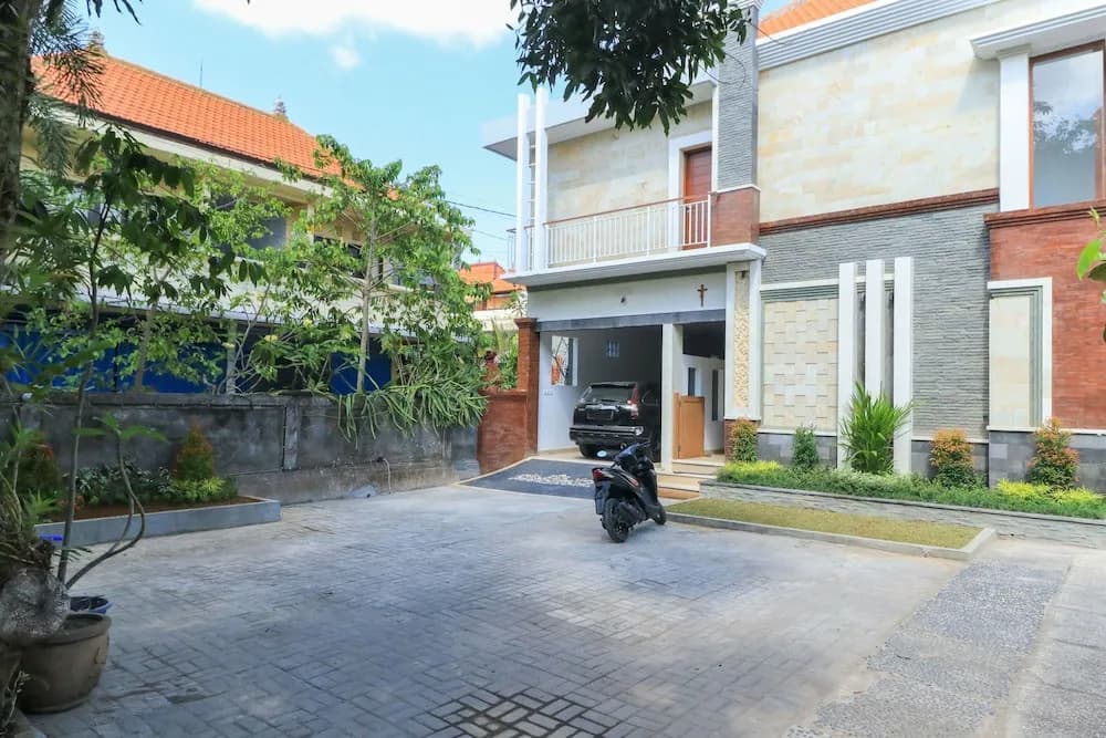 Manu Guest House 2 - main photo