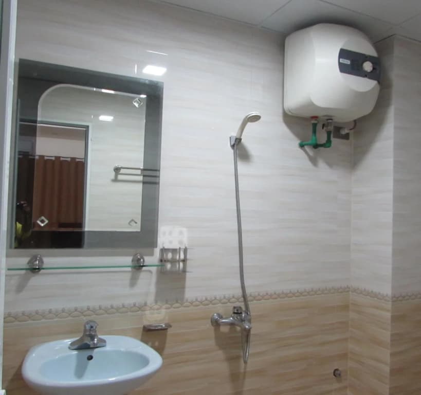 Viet Nhat Halong Hotel - photo 9