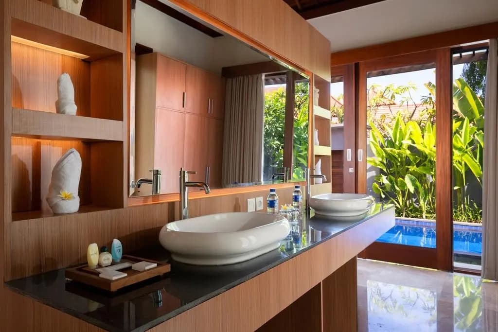 The Kings Villas and Spa Sanur - photo 7