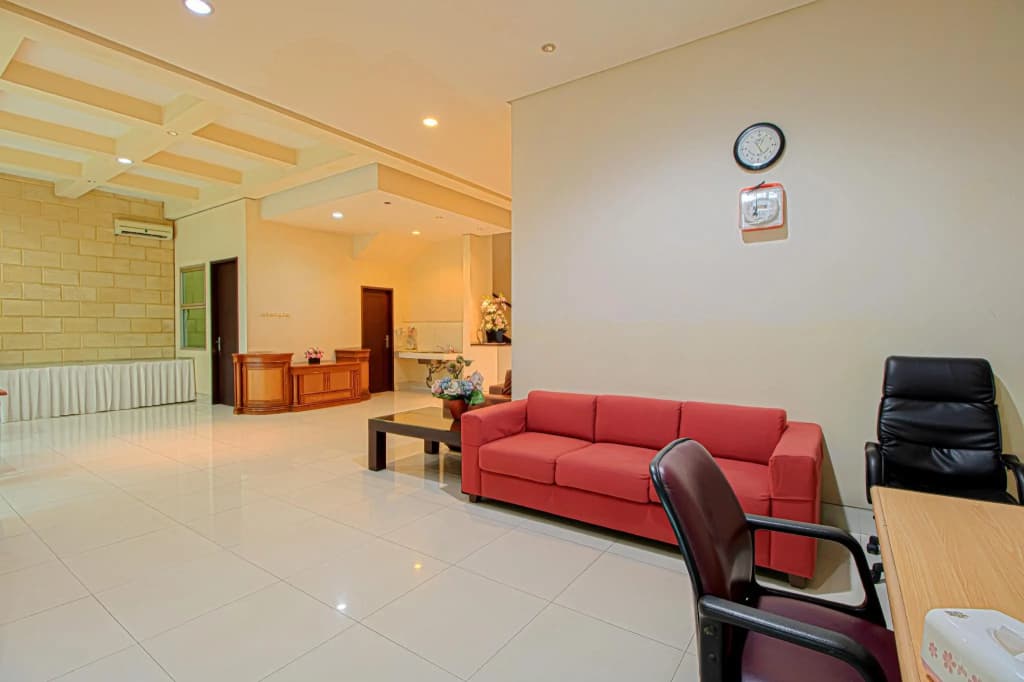 Hotel Melawai 3 - photo 3