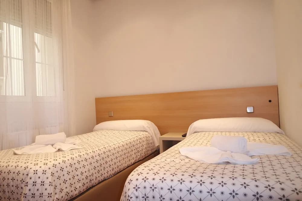 Limehome Madrid Calle de Santa Ana - photo 44
