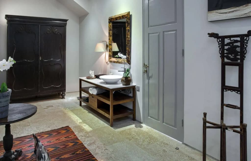 Room & Vespa Suite 2 - photo 12