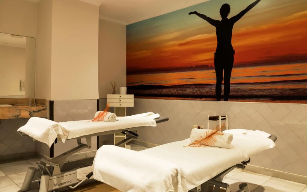 Ilunion Les Corts Spa Hotel - photo 44