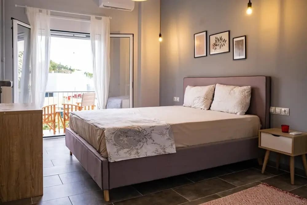 Enjoy Sunsets Fully Equiped 2-bed Apartment Athens - photo 4