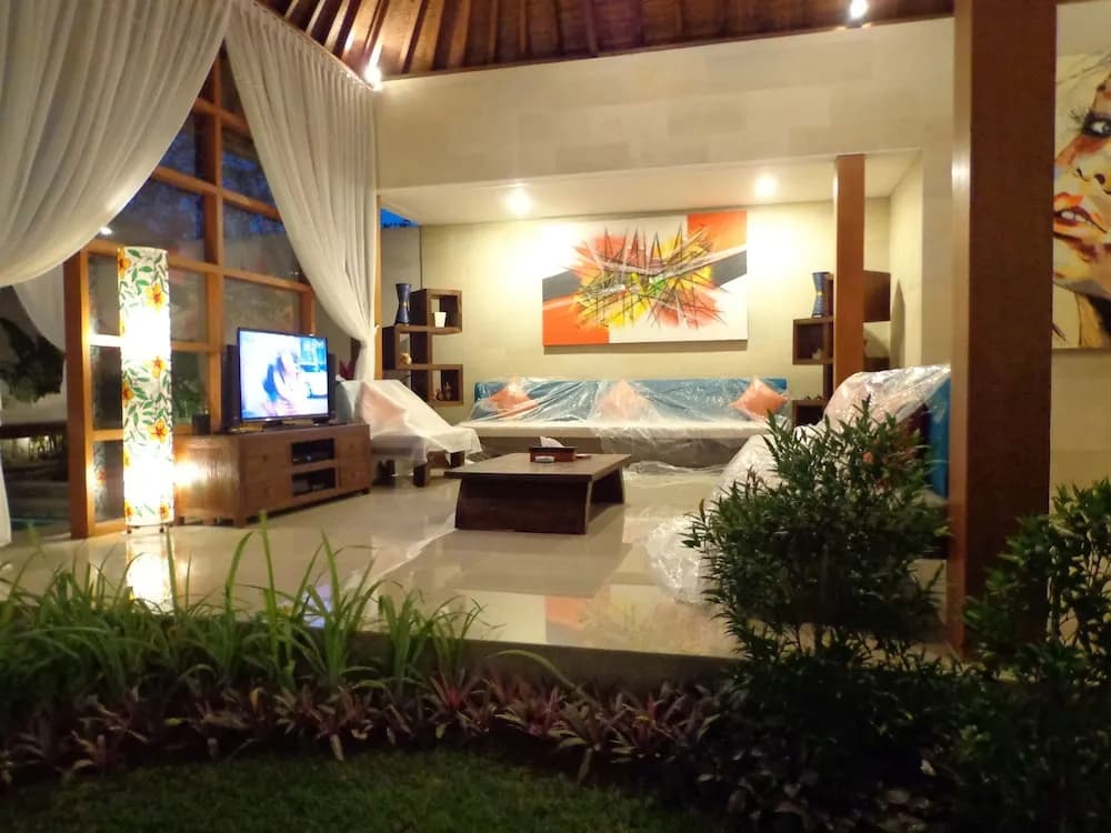 Bunga Neil Villa - photo 1