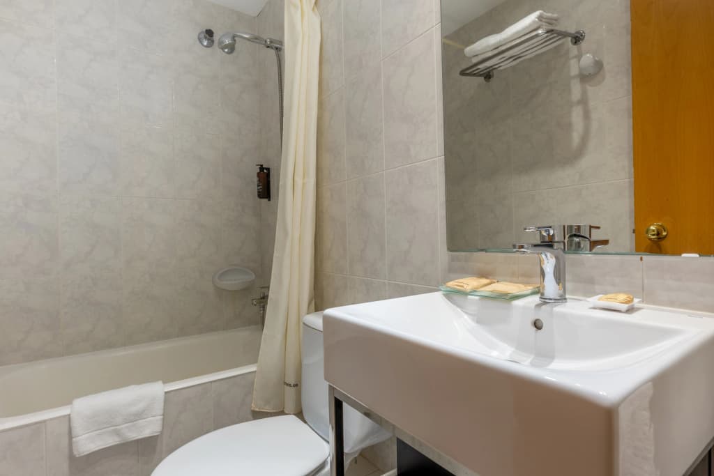 Hotel Lyon - photo 7