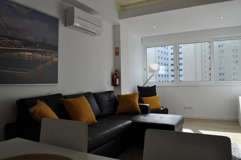 The Yellow Flat - photo 3