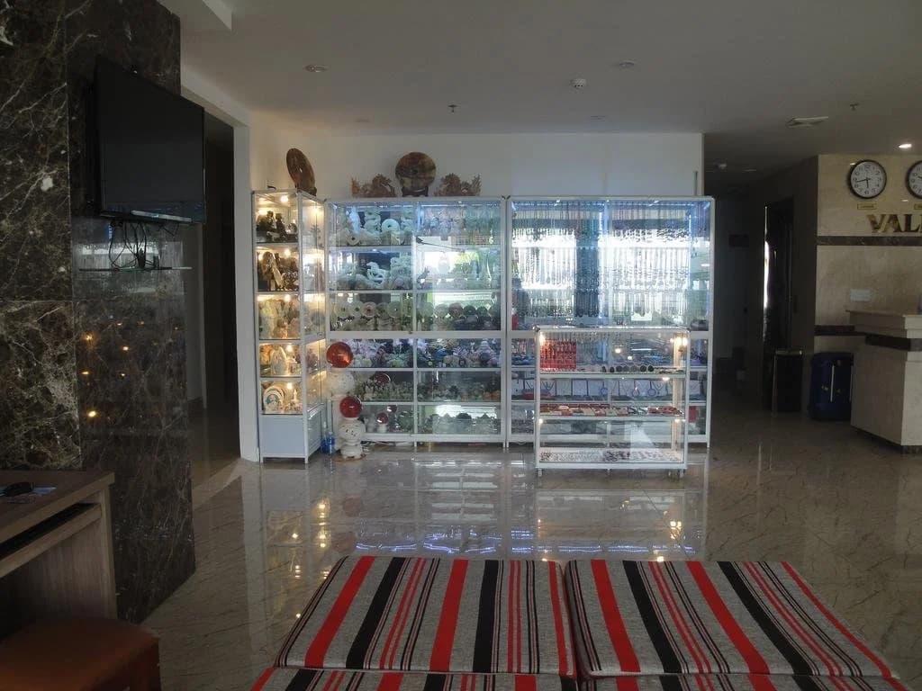 Valencia Hotel - photo 11