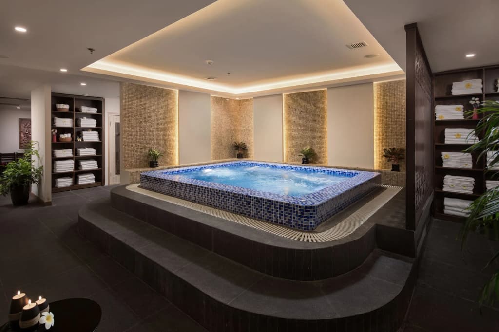 MK Premier Boutique Hotel - photo 18
