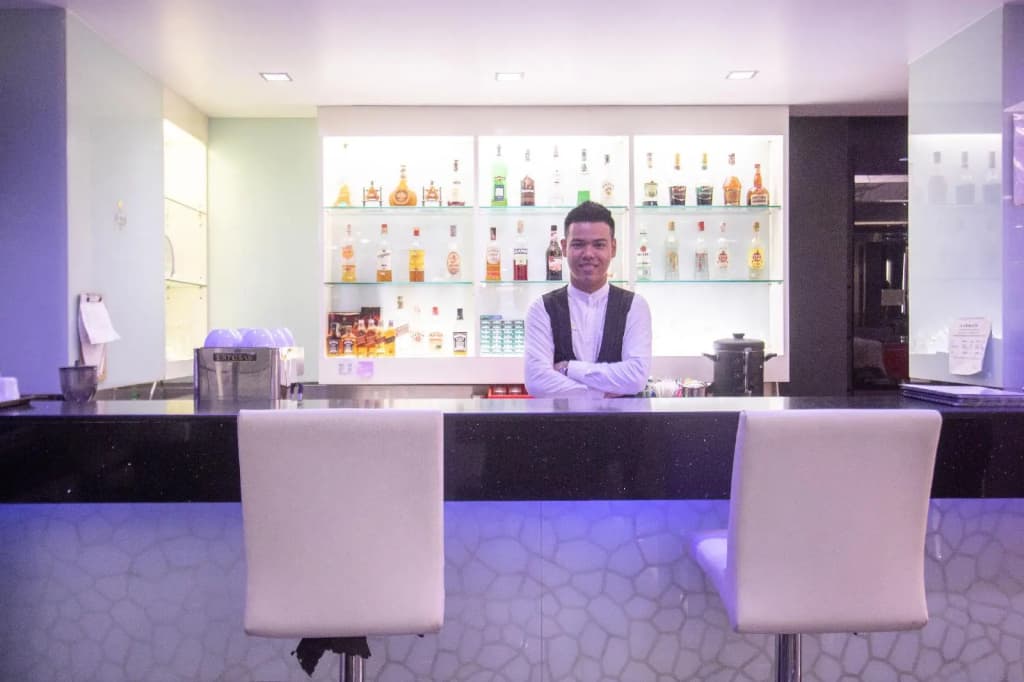 Gusto Hotel Pratunam - photo 25