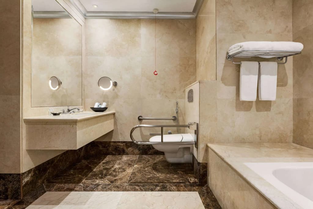 Grand Regency Doha, Trademark Collection by Wyndham - photo 25