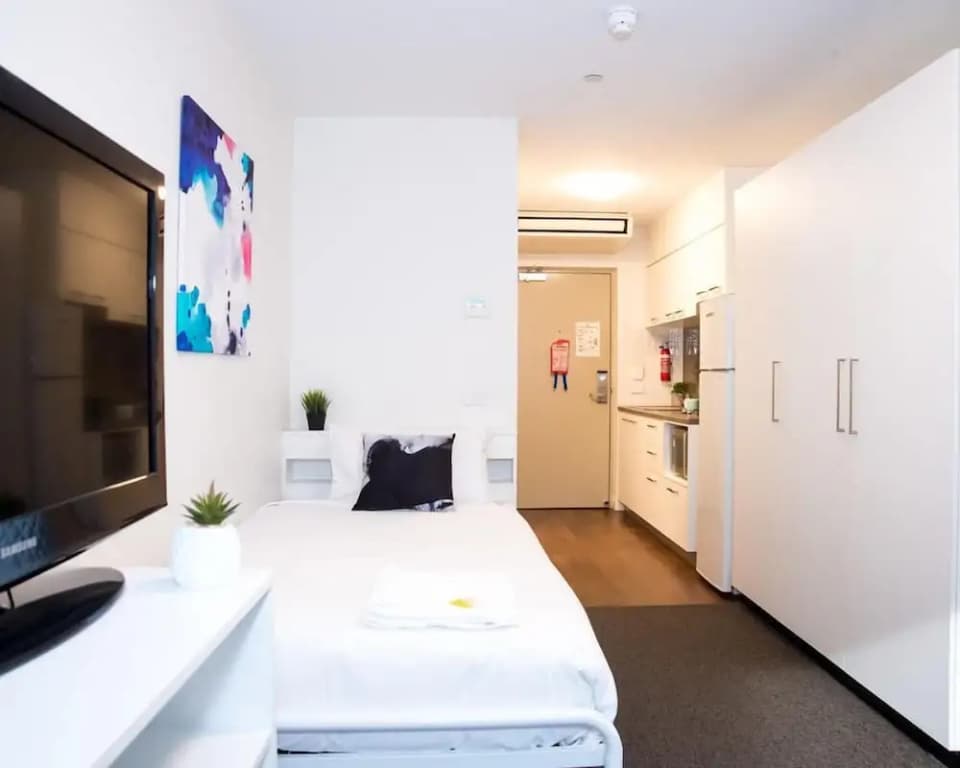 Deakin Residential Services - photo 2