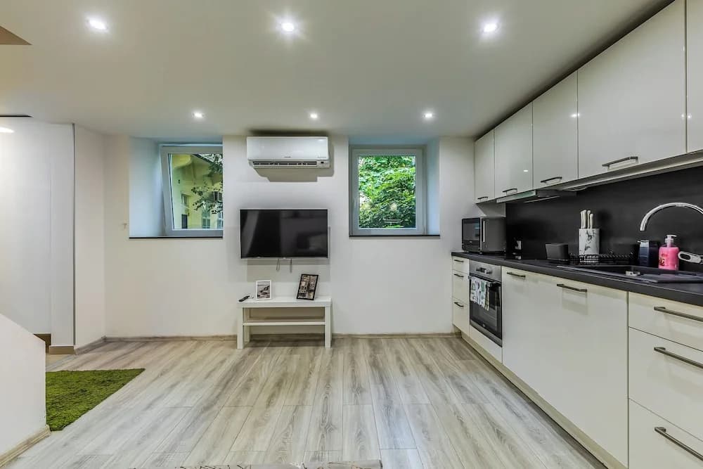 Venus Apartments - Broadway II - photo 12