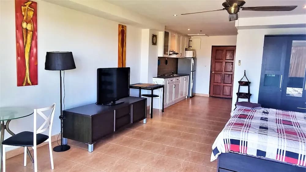 Large Studio Condo Jomtien - photo 23