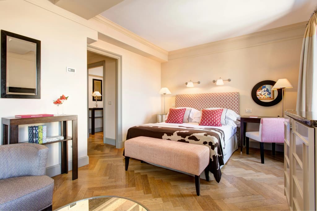 Hotel Savoy - photo 30