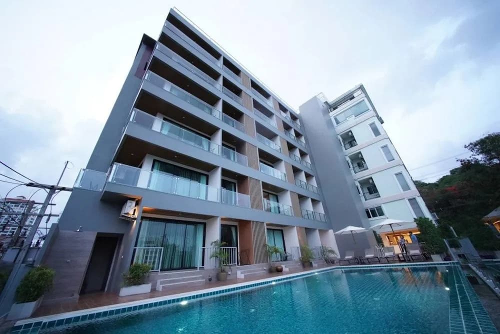 Blooming Hill Boutique Suites - photo 15