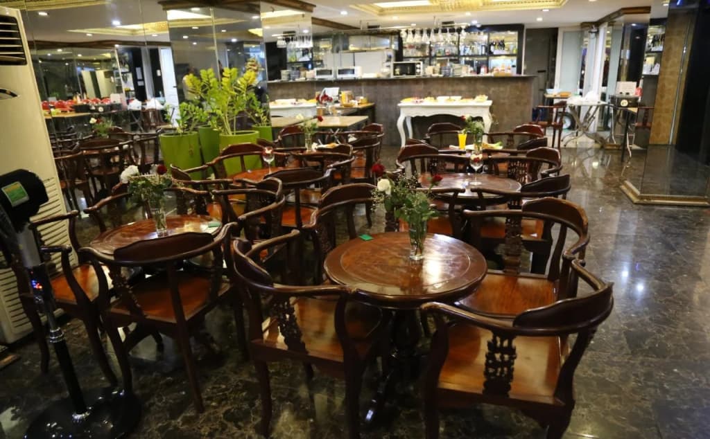 Happyland Hotel - photo 28