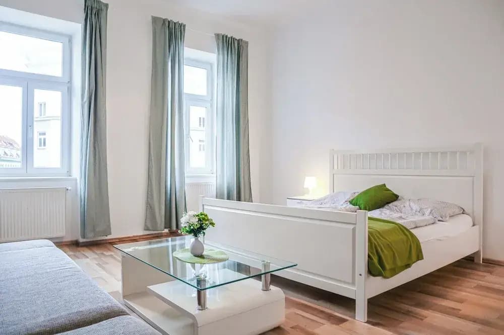 Comfort 2BR Apt Long Stay Friendly - photo 4