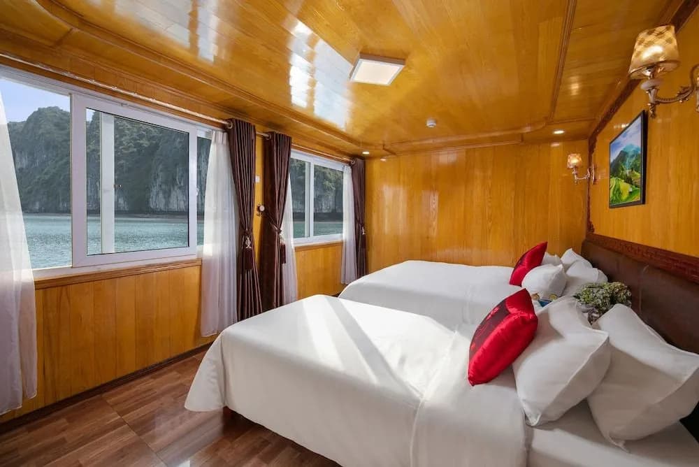 La Mignonne Cruises - photo 1
